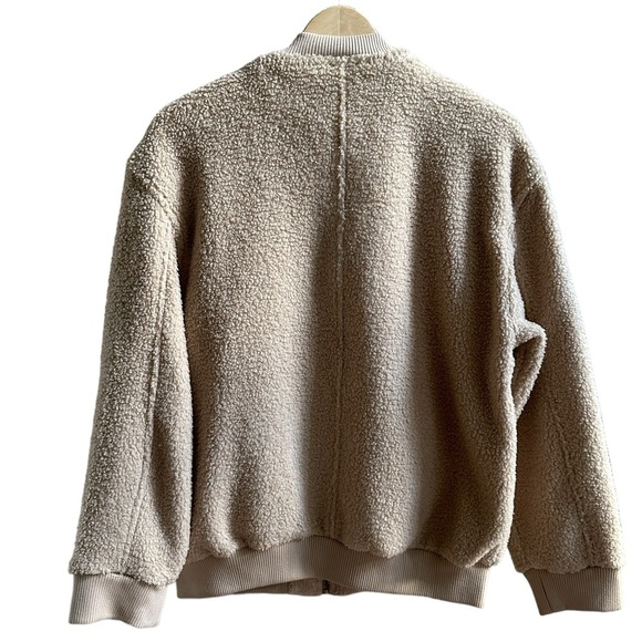 Avec Les Filles Womens Cream Faux Fur Teddy Jacket Size Small NWT - Picture 13 of 15